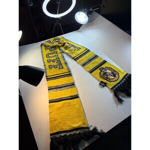 Harry Potter Hufflepuff Hogwarts House Scarf Emblem Yellow Gray Black Fringe